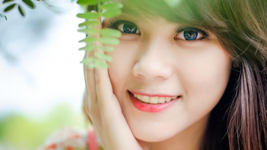 韩正会见国际展览局秘书长科肯切斯